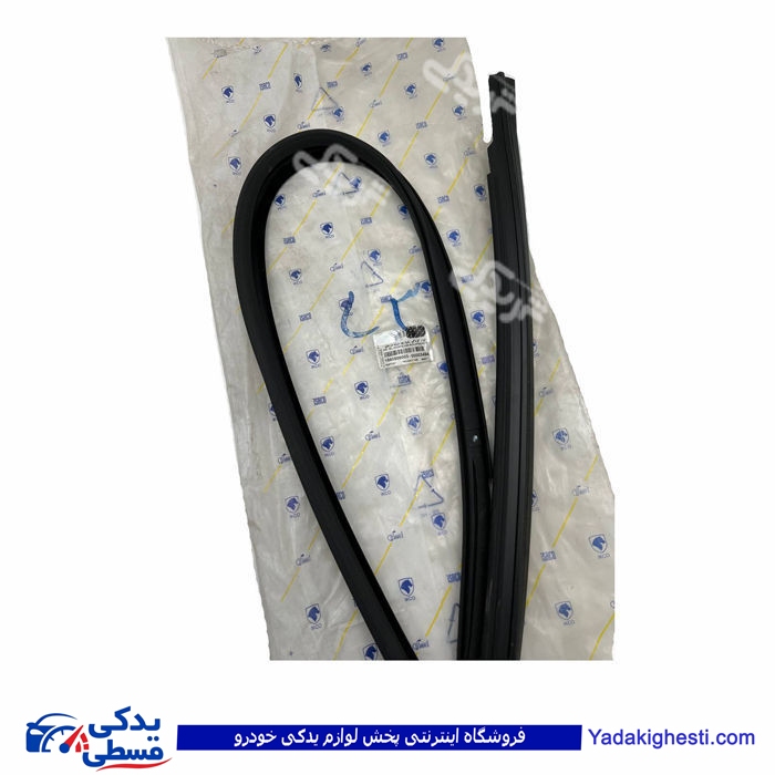پژو آبگیر درب جلو 405 ایساکوسمت راست داخلی(گردگیر) 1560508003